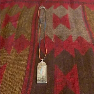 Women’s necklace
